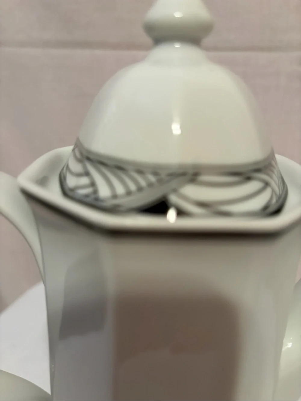 Studio Nova Elegant White Porcelain Coffee/Tea Pot with Black Trim
